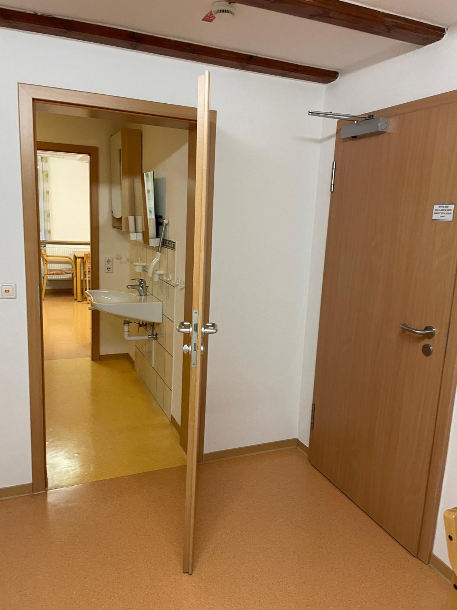 Personalwohnheim Altenpflege Foditsch Sankt Johann  Rum bild